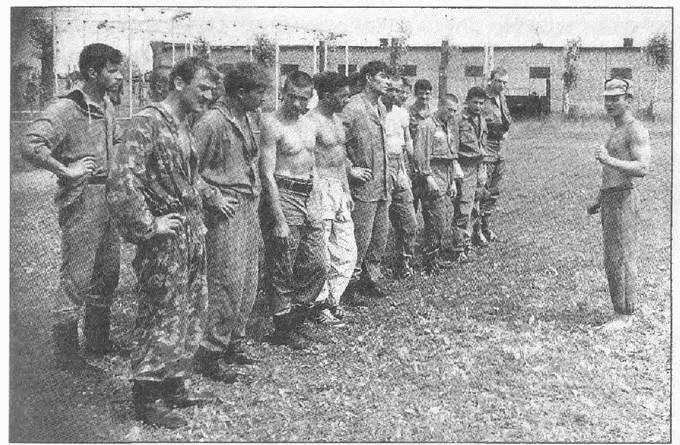 Иллюстрация к книге — Спецназ ГРУ в Кандагаре. Военная хроника [i_020.jpg]