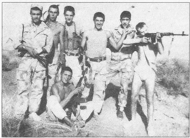 Иллюстрация к книге — Спецназ ГРУ в Кандагаре. Военная хроника [i_114.jpg]