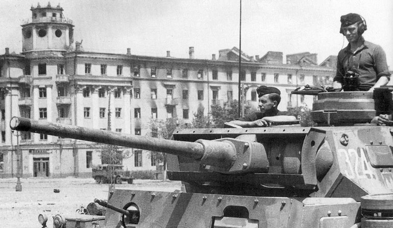 Иллюстрация к книге — Сталинградское побоище. «За Волгой для нас земли нет!» [i_031.jpg]