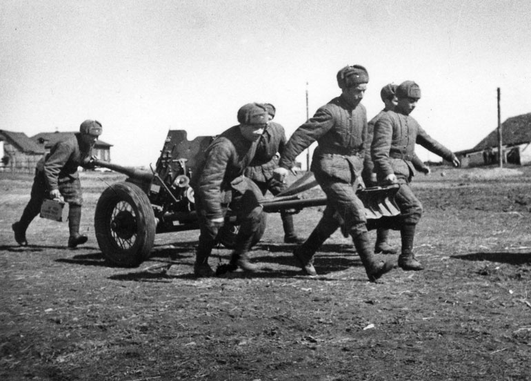 Иллюстрация к книге — Сталинградское побоище. «За Волгой для нас земли нет!» [i_116.jpg]