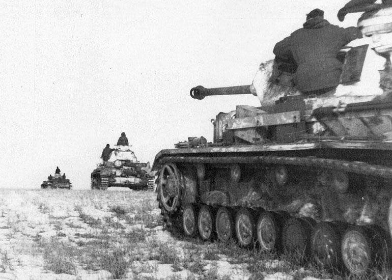 Иллюстрация к книге — Сталинградское побоище. «За Волгой для нас земли нет!» [i_208.jpg]