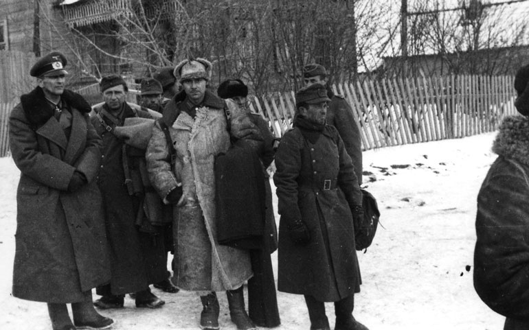 Иллюстрация к книге — Сталинградское побоище. «За Волгой для нас земли нет!» [i_251.jpg]