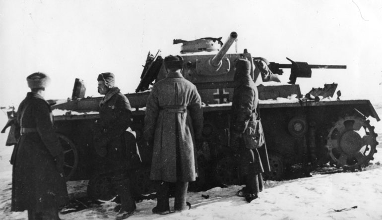 Иллюстрация к книге — Сталинградское побоище. «За Волгой для нас земли нет!» [i_257.jpg]