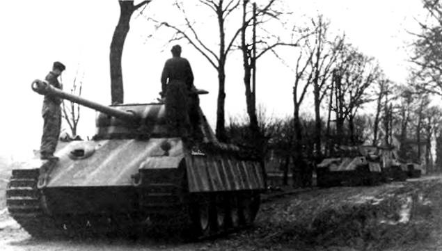 Иллюстрация к книге — «Пантера». Стальная кошка Панцерваффе [pic_164.jpg]