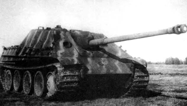 Иллюстрация к книге — «Пантера». Стальная кошка Панцерваффе [pic_194.jpg]