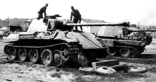 Иллюстрация к книге — «Пантера». Стальная кошка Панцерваффе [pic_78.jpg]