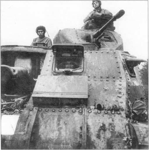 Иллюстрация к книге — «Трехэтажный» американец Сталина. Танк М3 «Генерал Ли» / «Генерал Грант» [i_027.jpg]