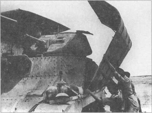 Иллюстрация к книге — «Трехэтажный» американец Сталина. Танк М3 «Генерал Ли» / «Генерал Грант» [i_119.jpg]