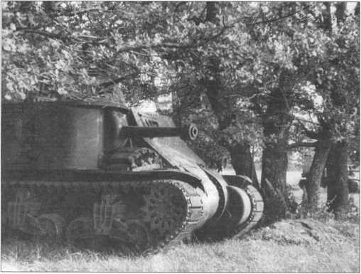 Иллюстрация к книге — «Трехэтажный» американец Сталина. Танк М3 «Генерал Ли» / «Генерал Грант» [i_140.jpg]