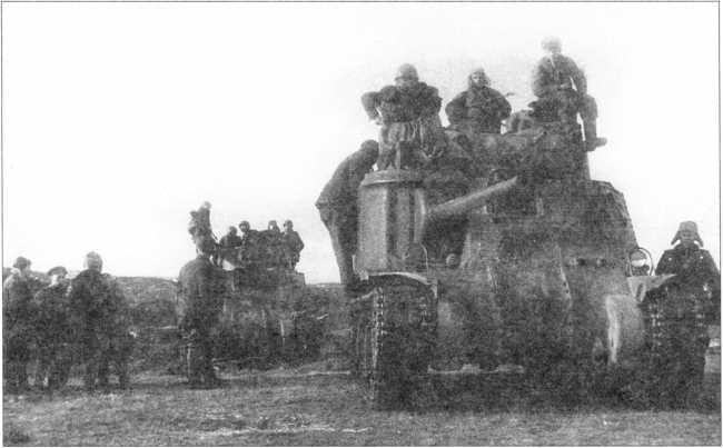 Иллюстрация к книге — «Трехэтажный» американец Сталина. Танк М3 «Генерал Ли» / «Генерал Грант» [i_149.jpg]