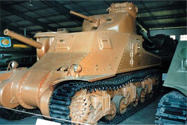 Иллюстрация к книге — «Трехэтажный» американец Сталина. Танк М3 «Генерал Ли» / «Генерал Грант» [i_158.jpg]