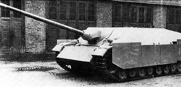 Иллюстрация к книге — «ЯгдТИГР» и другие истребители танков [_105.jpg]