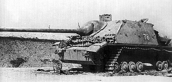 Иллюстрация к книге — «ЯгдТИГР» и другие истребители танков [_117.jpg]