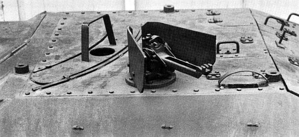 Иллюстрация к книге — «ЯгдТИГР» и другие истребители танков [_128.jpg]