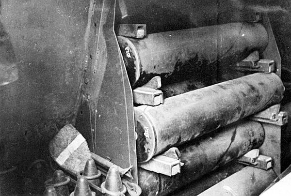 Иллюстрация к книге — «ЯгдТИГР» и другие истребители танков [_25.jpg]