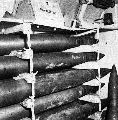 Иллюстрация к книге — «ЯгдТИГР» и другие истребители танков [_69.jpg]