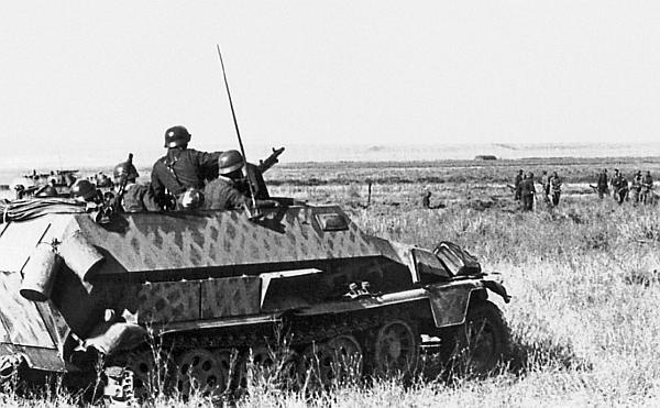 Иллюстрация к книге — Великая танковая война 1939 – 1945 [i_107.jpg]