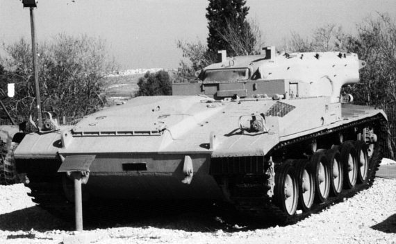 Иллюстрация к книге — Израильские танки в бою [i_044.jpg]