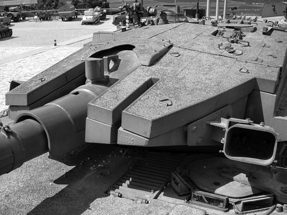 Иллюстрация к книге — Израильские танки в бою [i_056.jpg]