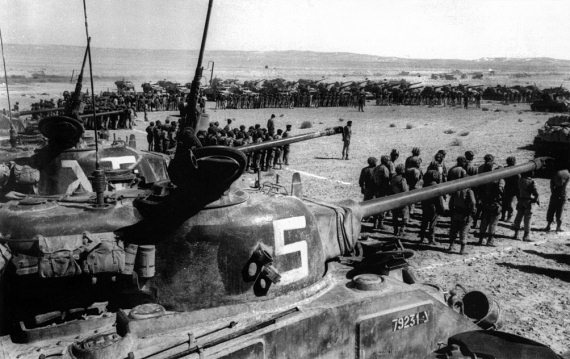 Иллюстрация к книге — Израильские танки в бою [i_078.jpg]