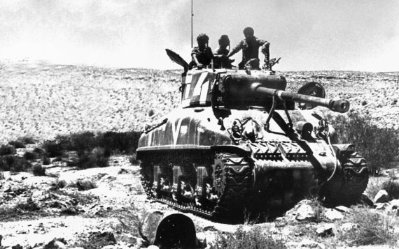 Иллюстрация к книге — Израильские танки в бою [i_080.jpg]