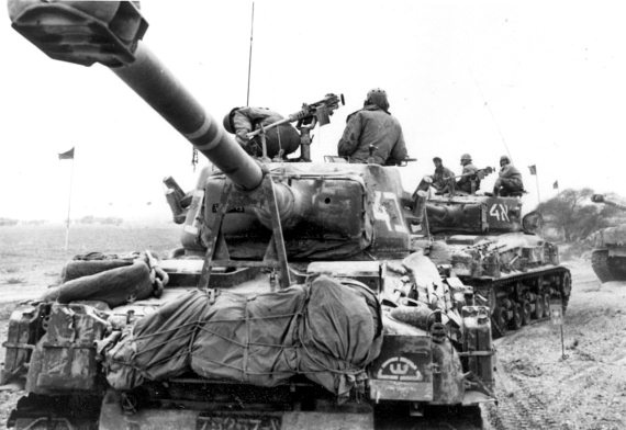 Иллюстрация к книге — Израильские танки в бою [i_089.jpg]