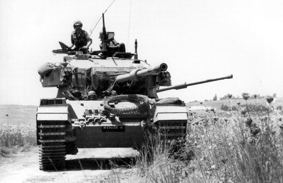 Иллюстрация к книге — Израильские танки в бою [i_097.jpg]