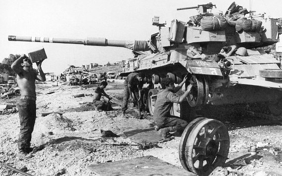 Иллюстрация к книге — Израильские танки в бою [i_133.jpg]