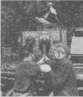 Иллюстрация к книге — Немецкие танки в бою [i_075.jpg]