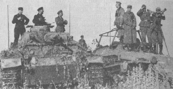 Иллюстрация к книге — Немецкие танки в бою [i_106.jpg]