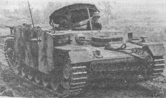 Иллюстрация к книге — Немецкие танки в бою [i_108.jpg]