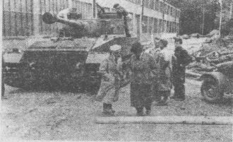 Иллюстрация к книге — Немецкие танки в бою [i_164.jpg]