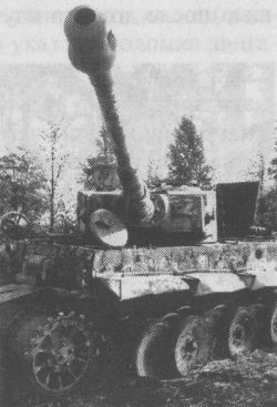 Иллюстрация к книге — Немецкие танки в бою [i_176.jpg]