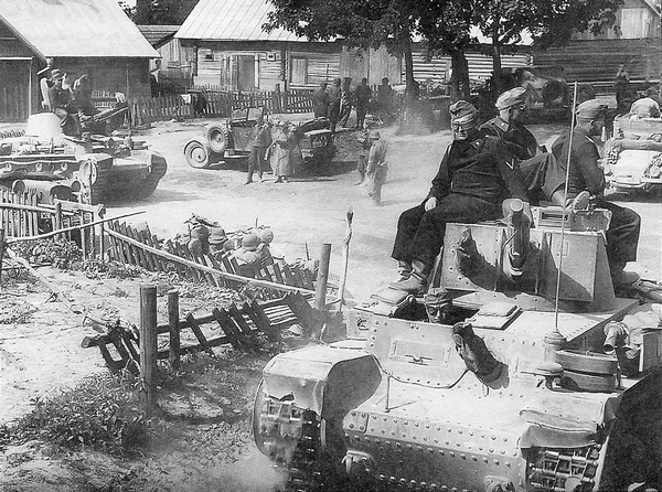 Иллюстрация к книге — Славянская броня Гитлера [i_033.jpg]