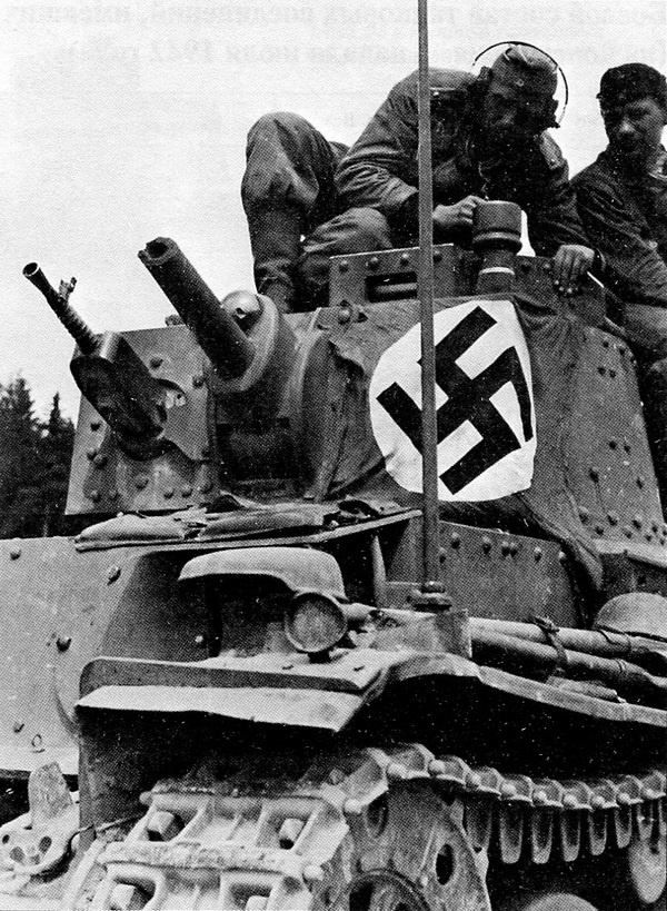 Иллюстрация к книге — Славянская броня Гитлера [i_093.jpg]