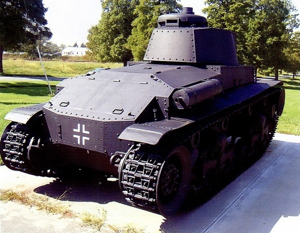 Иллюстрация к книге — Славянская броня Гитлера [i_173.jpg]