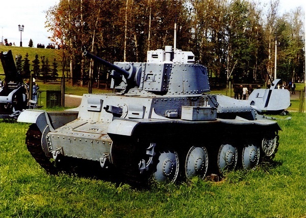 Иллюстрация к книге — Славянская броня Гитлера [i_180.jpg]