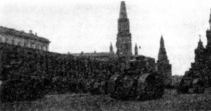 Иллюстрация к книге — Советские танки в бою. От Т-26 до ИС-2 [i_001.jpg]