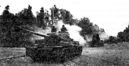 Иллюстрация к книге — Советские танки в бою. От Т-26 до ИС-2 [i_017.jpg]