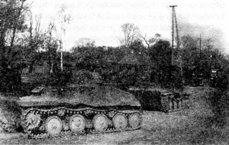 Иллюстрация к книге — Советские танки в бою. От Т-26 до ИС-2 [i_031.jpg]