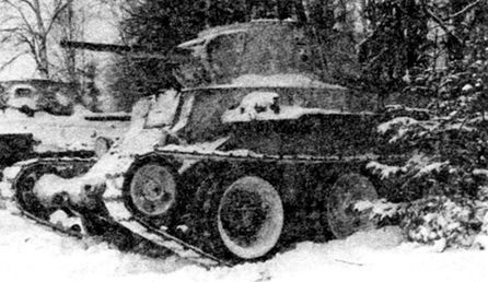 Иллюстрация к книге — Советские танки в бою. От Т-26 до ИС-2 [i_067.jpg]