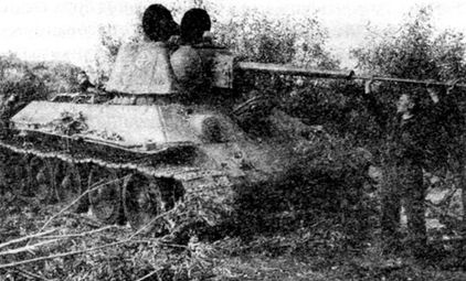 Иллюстрация к книге — Советские танки в бою. От Т-26 до ИС-2 [i_114.jpg]