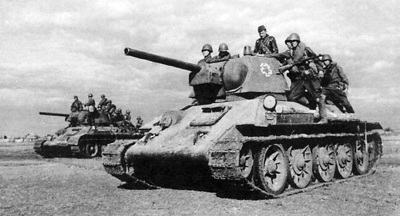 Иллюстрация к книге — Танковые асы Второй Мировой [i_063.jpg]