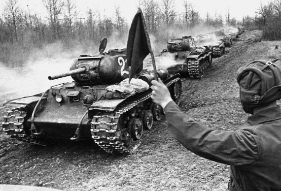 Иллюстрация к книге — Танковые асы Второй Мировой [i_102.jpg]