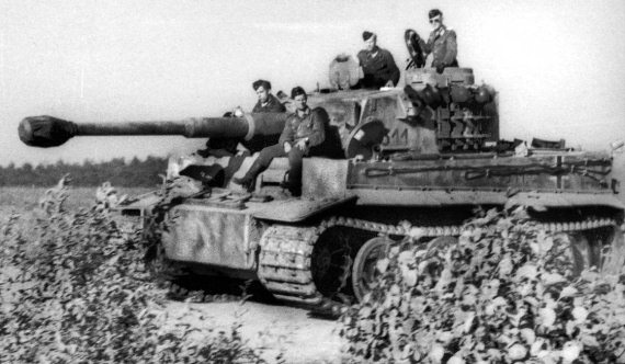 Иллюстрация к книге — Танковые асы Второй Мировой [i_193.jpg]