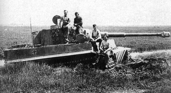 Иллюстрация к книге — Танковые асы Второй Мировой [i_202.jpg]