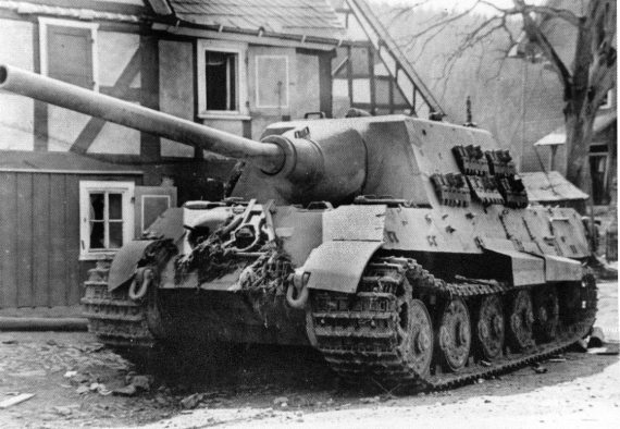 Иллюстрация к книге — Танковые асы Второй Мировой [i_204.jpg]