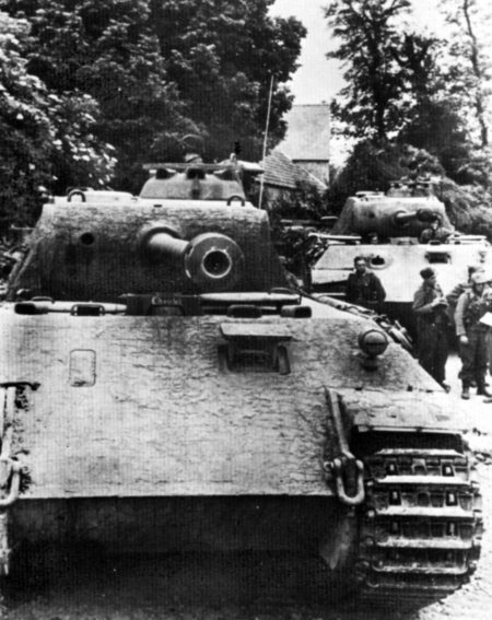 Иллюстрация к книге — Танковые асы Второй Мировой [i_251.jpg]