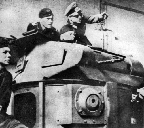 Иллюстрация к книге — Танковые асы Второй Мировой [i_281.jpg]