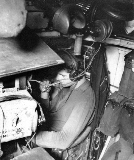 Иллюстрация к книге — Танковые асы Второй Мировой [i_290.jpg]